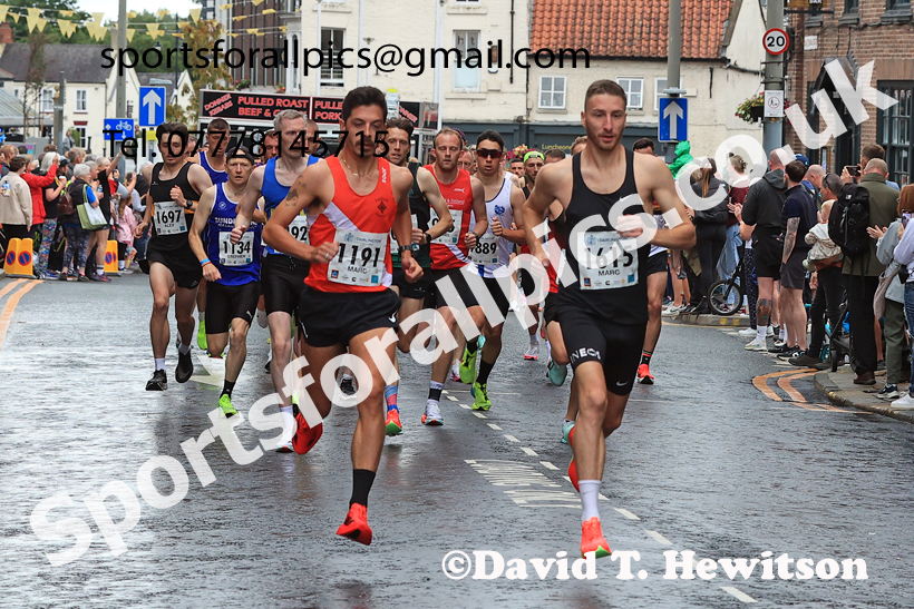 Darlington 10k, 2025 Darlington 5k 10k and Junior 3k Road Race. Photo: David T. Hewitson/Sports for All Pics